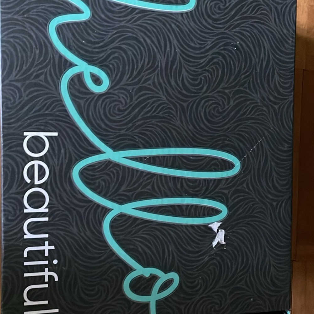 Natural hair blow dryer